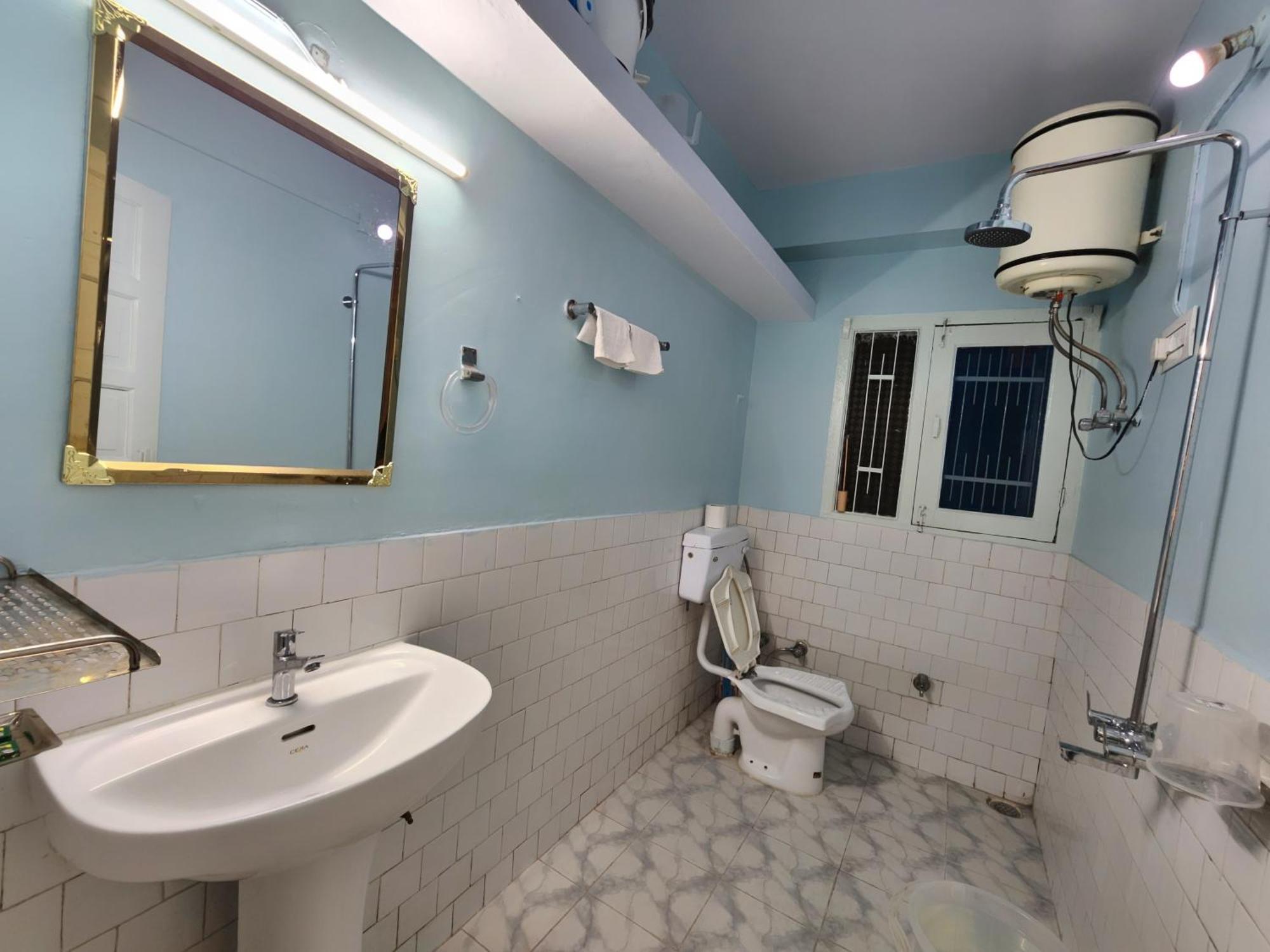 Aaram Baagh Simla Apartment Exterior photo