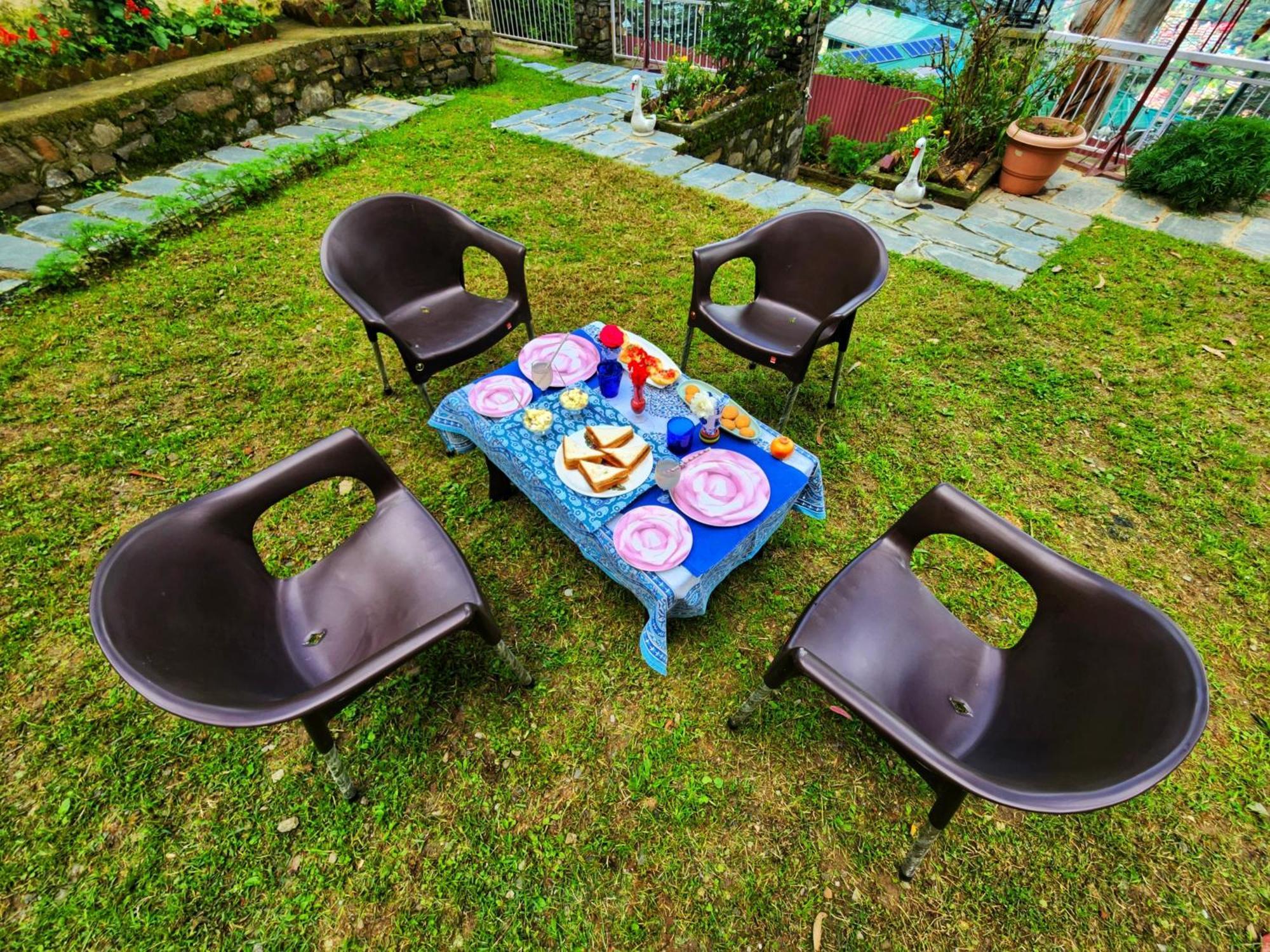 Aaram Baagh Simla Apartment Exterior photo